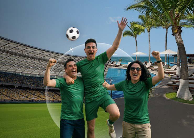 LA EMOCIÓN DEL FUTBOL SE VIVE EN KRYSTAL Krystal® Monterrey LA EMOCIÓN DEL FUTBOL SE VIVE EN KRYSTAL Krystal® Monterrey