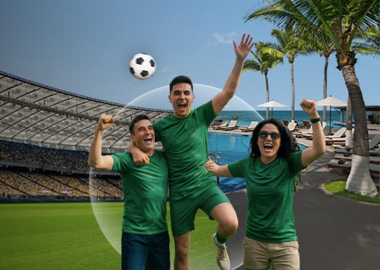 LA EMOCIÓN DEL FUTBOL SE VIVE EN KRYSTAL Krystal® Monterrey LA EMOCIÓN DEL FUTBOL SE VIVE EN KRYSTAL Krystal® Monterrey