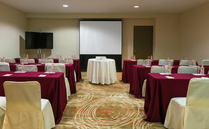 Salón Inca Krystal® Monterrey Salón Inca Krystal® Monterrey